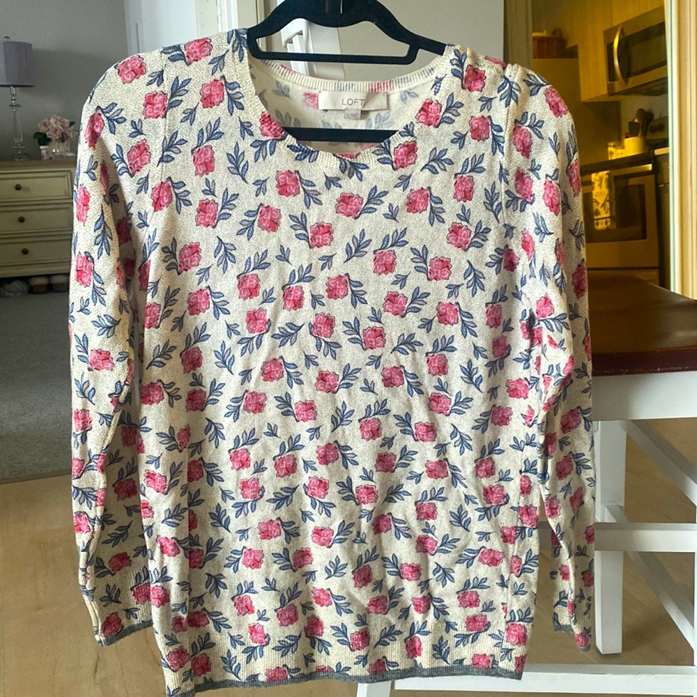 So cute! Loft Floral Rose Long sleeve Tee